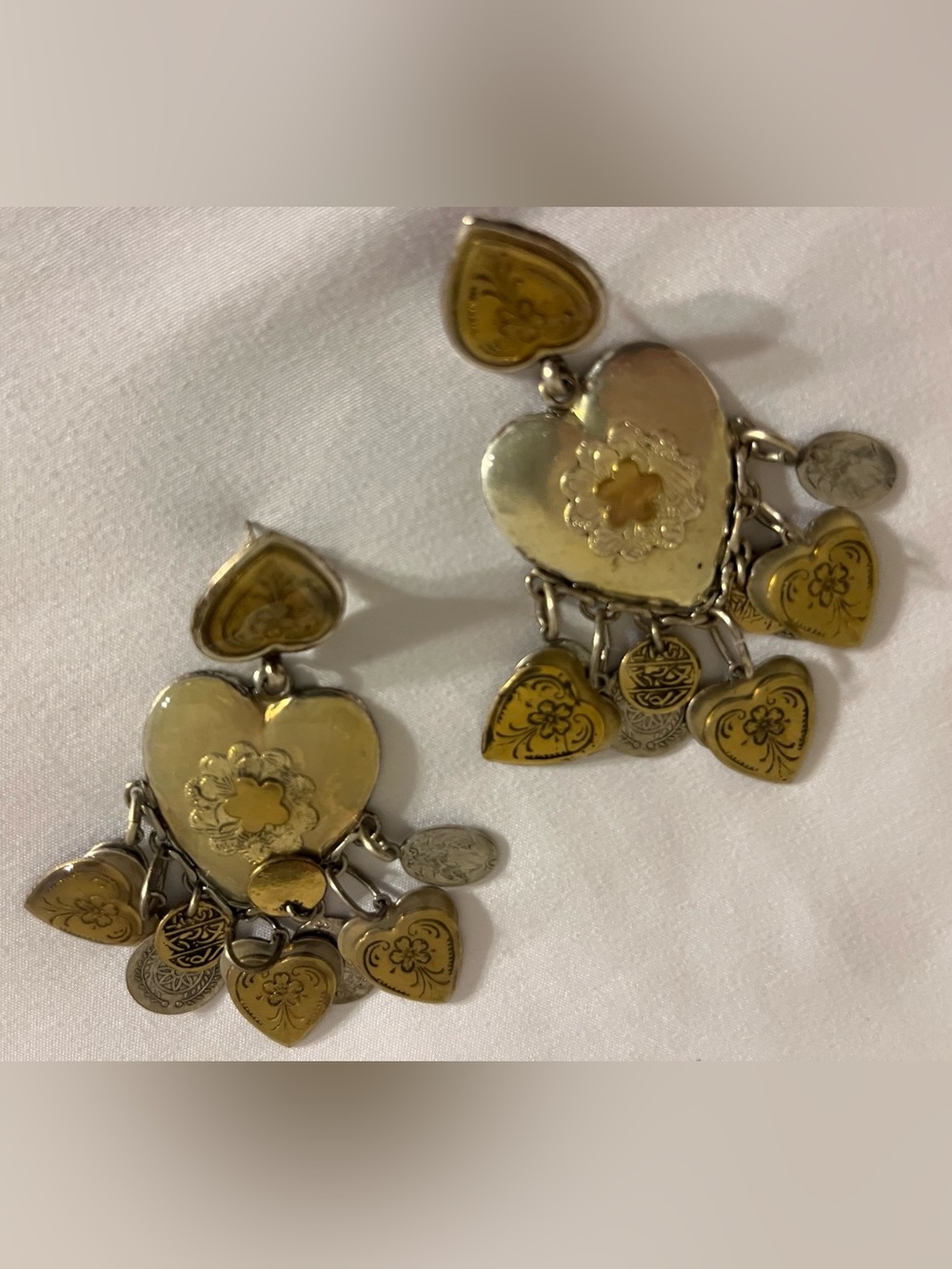 Reminiscence Vintage Two-Tone Heart Drop Earrings